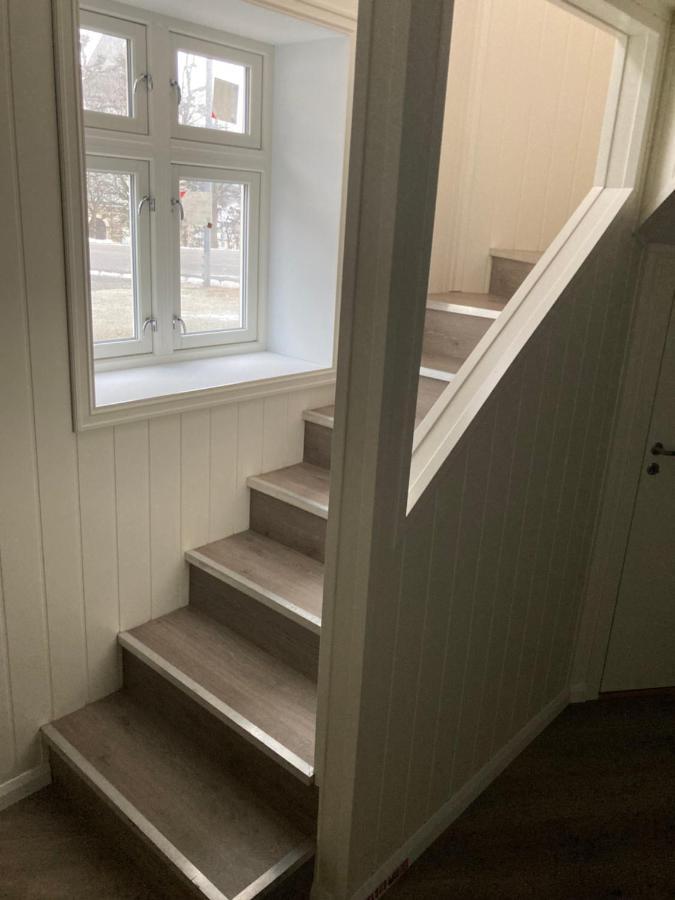 Downtown Historical House With Renovated Apartments Alesund Exterior photo
