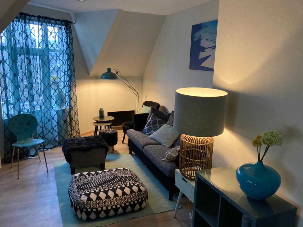 Downtown Historical House With Renovated Apartments Alesund Exterior photo